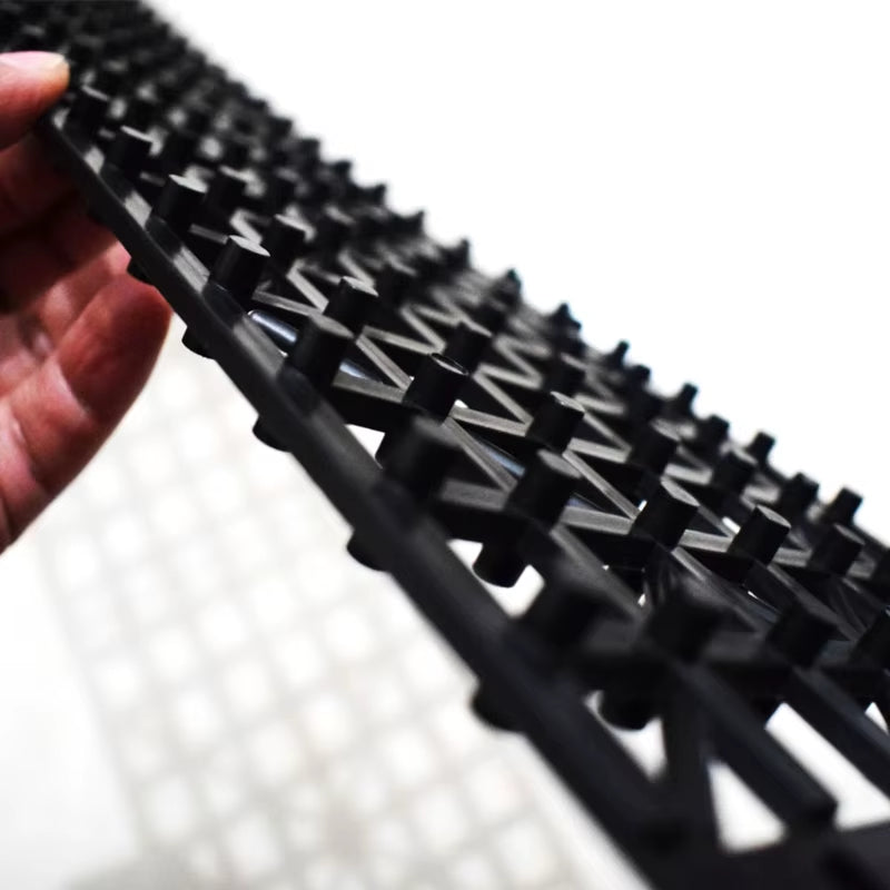 Off-Road Anti-Skid Chain Traction Boards 1 Pair Recovery Track Mat for Car Truck Tire Traction Sand Mud Snow Ladder